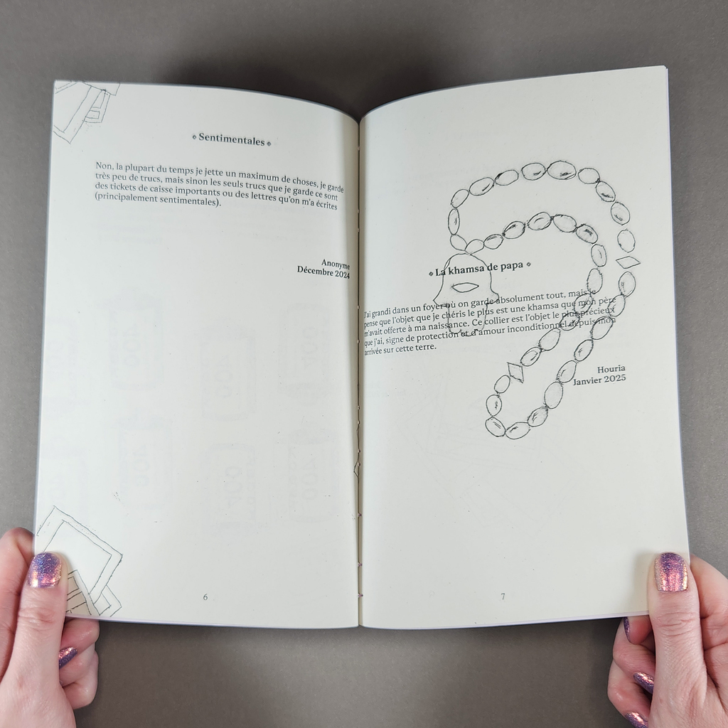 Recueil, pp. 4-5. Verso: a short text illustrated with stacked photos. Recto: a short text illustrated with a hamsa necklace. 